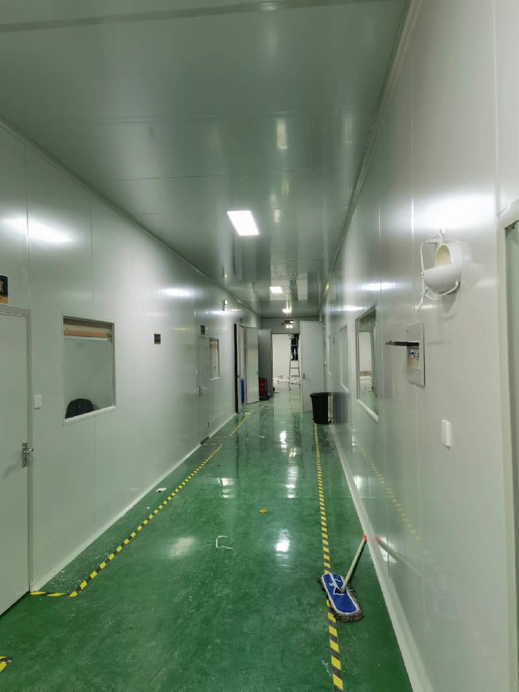 祝賀鄭州歐焙佳商貿(mào)公司凈化車間裝修完工投入使用！