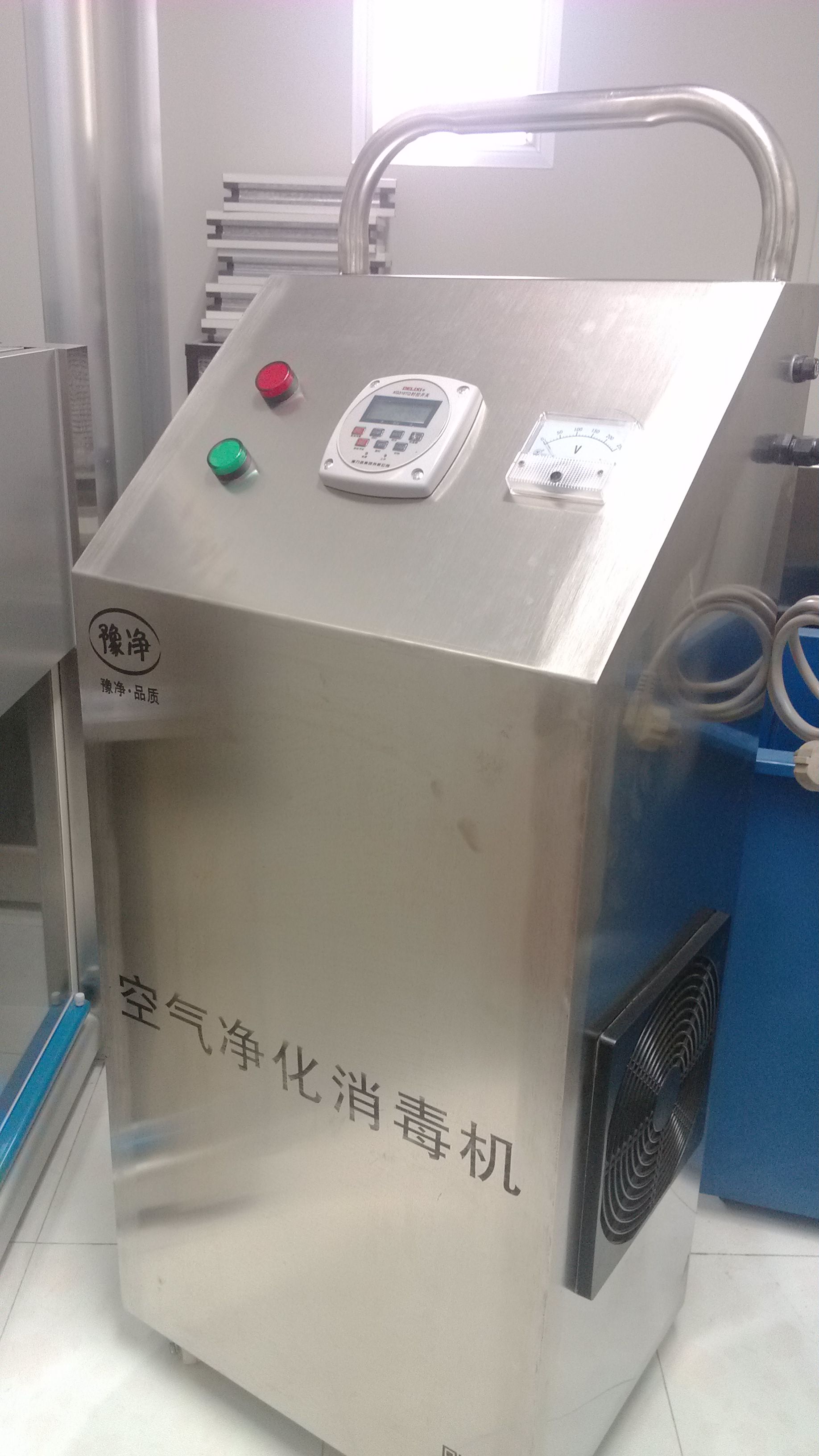 移動式臭氧殺菌機(jī)